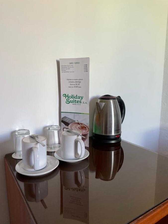 Holiday Suites Tacna Szoba fotó