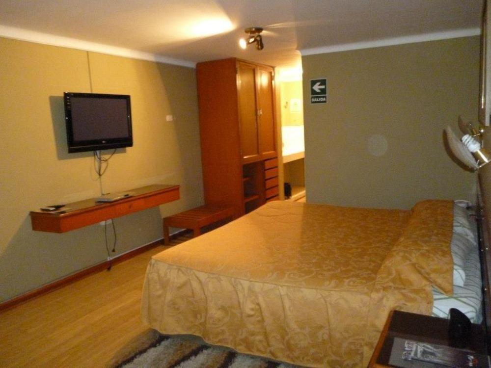 Holiday Suites Tacna Kültér fotó